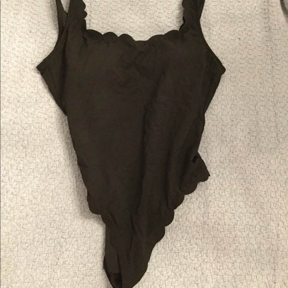 J. Crew Black Scalloped One Piece Swimsuit - Picture 15 of 16